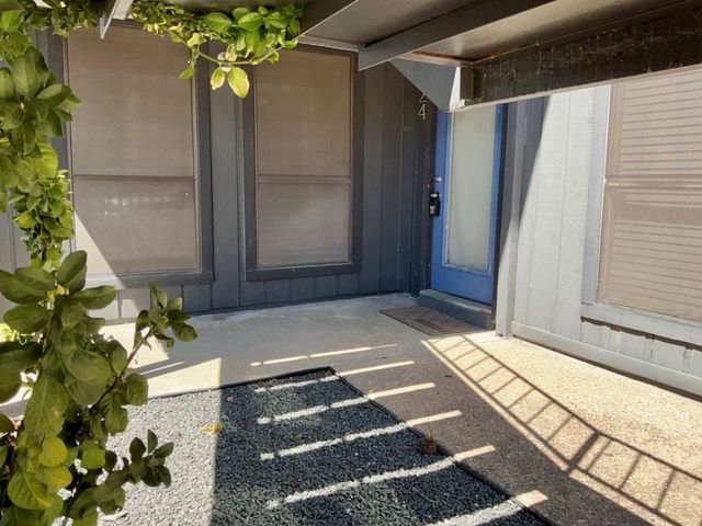 909 Reinli ST 124, Austin, TX 78751