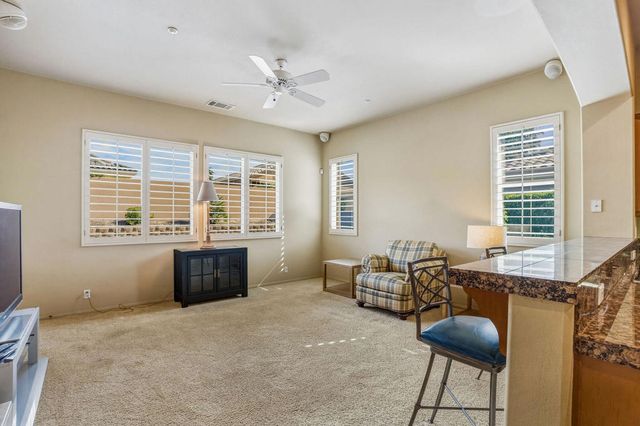 2 Vista Mirage Way, Rancho Mirage, CA 92270