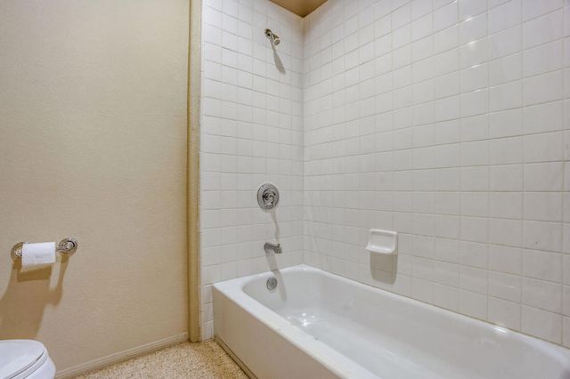 2 Vista Mirage Way, Rancho Mirage, CA 92270