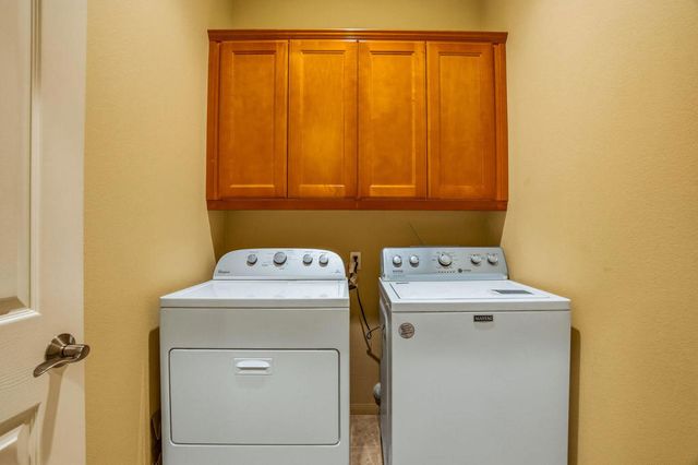 2 Vista Mirage Way, Rancho Mirage, CA 92270