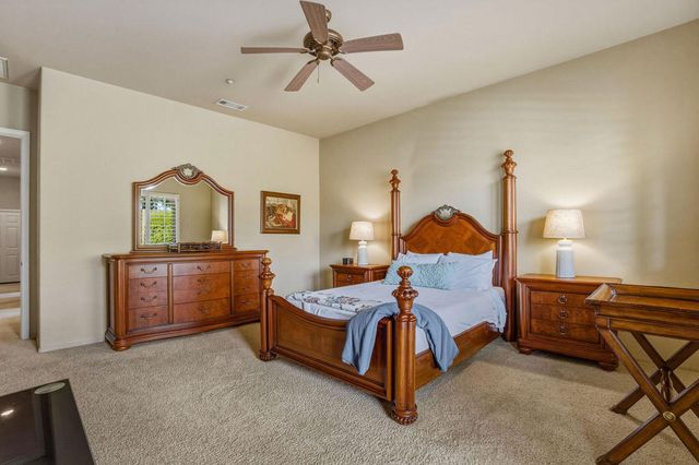 2 Vista Mirage Way, Rancho Mirage, CA 92270