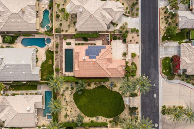 2 Vista Mirage Way, Rancho Mirage, CA 92270