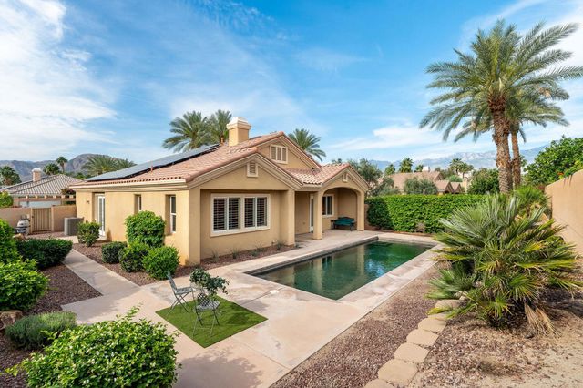 2 Vista Mirage Way, Rancho Mirage, CA 92270