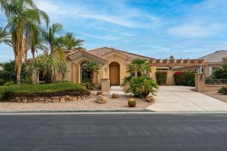 2 Vista Mirage Way, Rancho Mirage, CA 92270