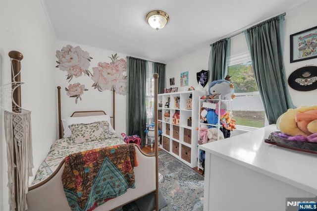 48 Lake Drive, Wayne, NJ 07470