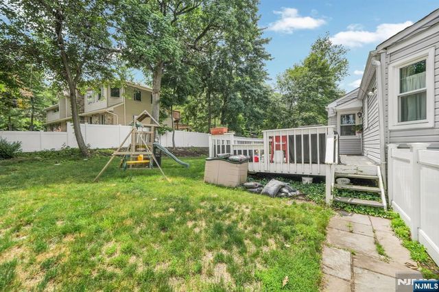 48 Lake Drive, Wayne, NJ 07470
