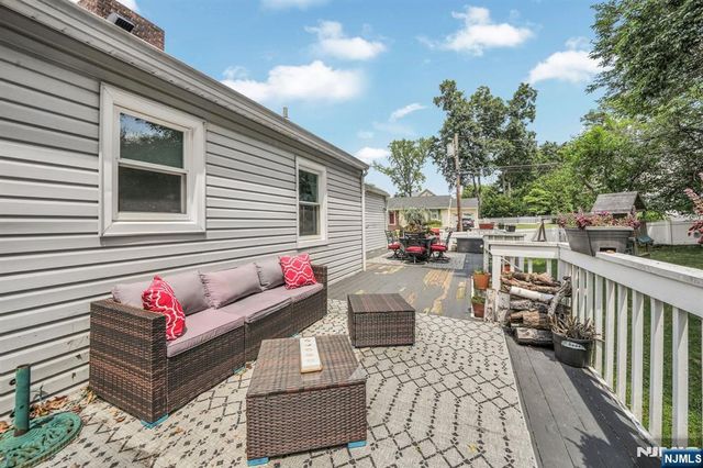 48 Lake Drive, Wayne, NJ 07470