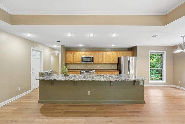 64 Hays Hill, Conway, AR 72032