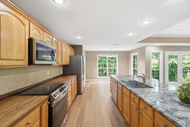 64 Hays Hill, Conway, AR 72032