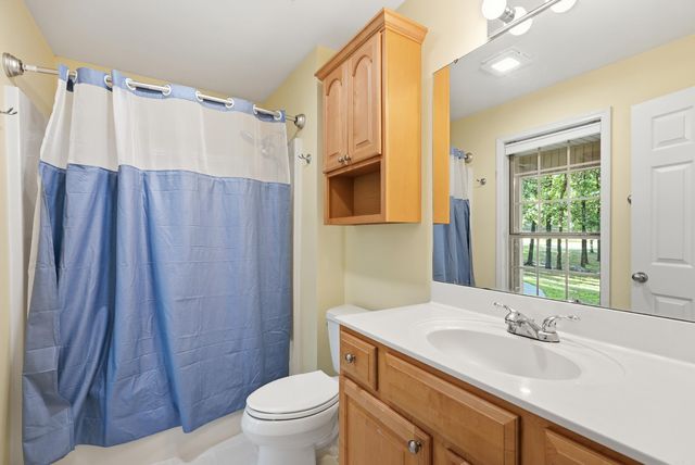 64 Hays Hill, Conway, AR 72032