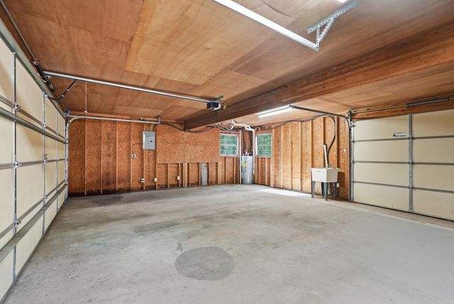 64 Hays Hill, Conway, AR 72032