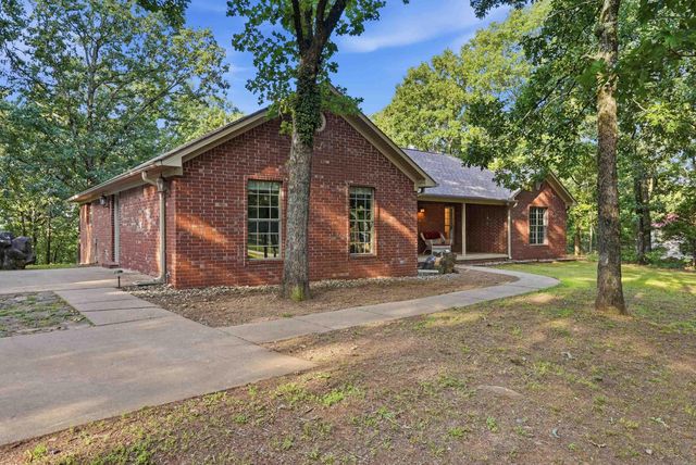 64 Hays Hill, Conway, AR 72032