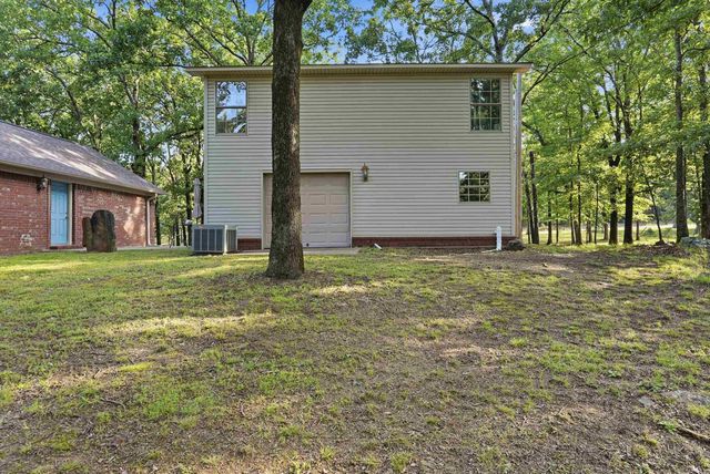 64 Hays Hill, Conway, AR 72032