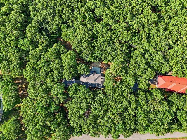 64 Hays Hill, Conway, AR 72032