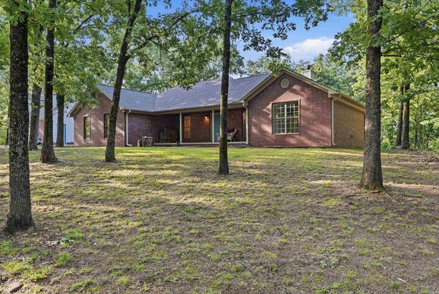 64 Hays Hill, Conway, AR 72032