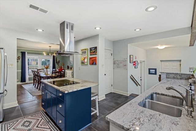 3416 WALNUT GROVE RD, Memphis, TN 38111