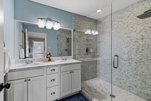 3416 WALNUT GROVE RD, Memphis, TN 38111