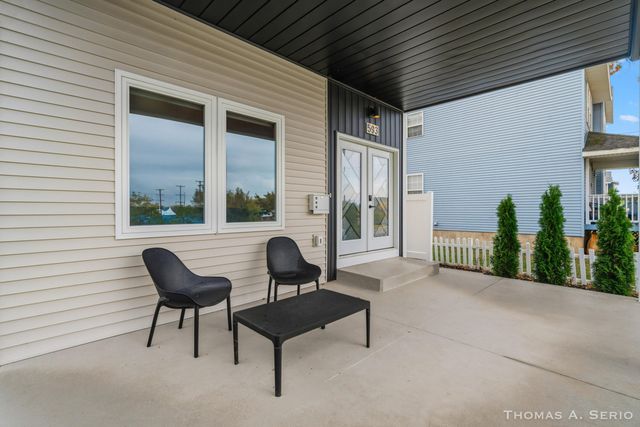 593 W Webster Avenue, Muskegon, MI 49440