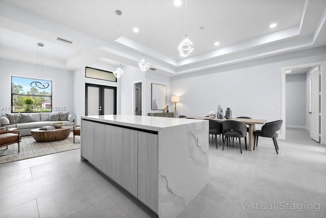 4234 27th AVE NE, Naples, FL 34120