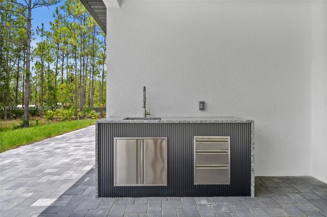 4234 27th AVE NE, Naples, FL 34120