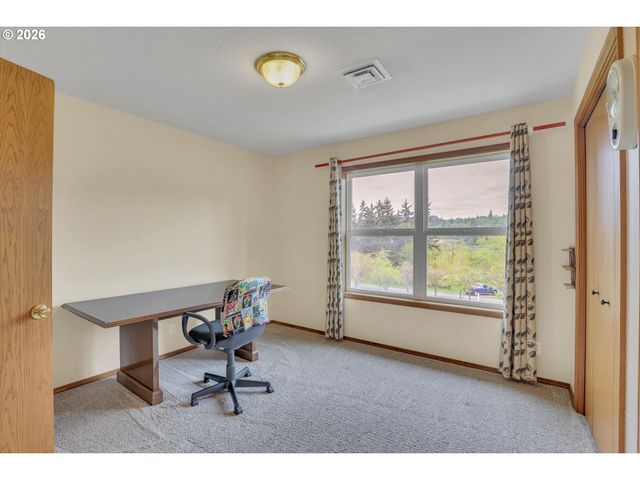 5381 DOW Ln Ne, Silverton, OR 97381