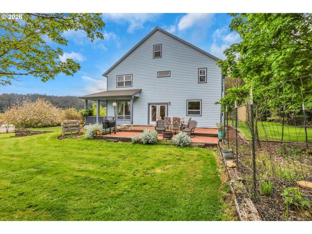 5381 DOW Ln Ne, Silverton, OR 97381
