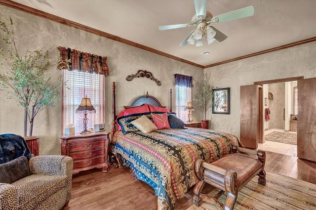 10616 Shoreside Drive, Oklahoma City, OK 73170