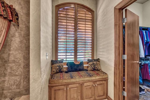 10616 Shoreside Drive, Oklahoma City, OK 73170