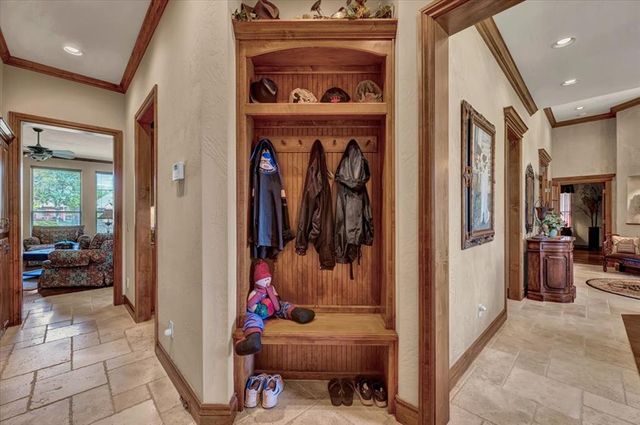 10616 Shoreside Drive, Oklahoma City, OK 73170