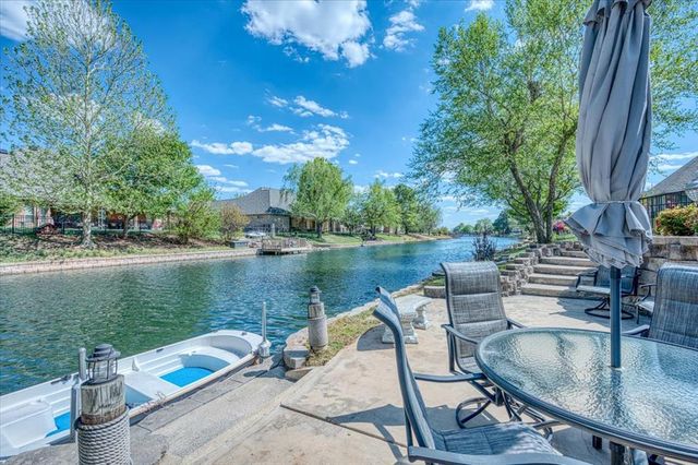 10616 Shoreside Drive, Oklahoma City, OK 73170