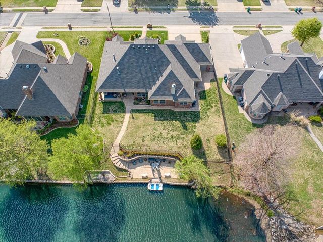 10616 Shoreside Drive, Oklahoma City, OK 73170