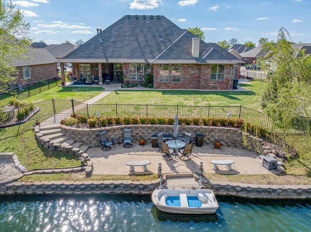 10616 Shoreside Drive, Oklahoma City, OK 73170