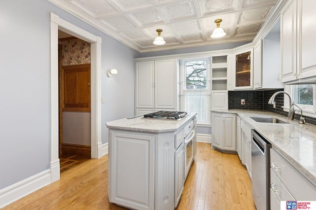 1101 N East Avenue, York, NE 68467