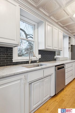 1101 N East Avenue, York, NE 68467