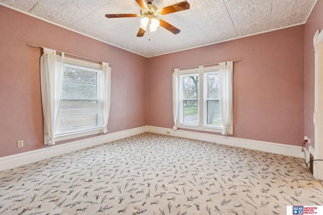 1101 N East Avenue, York, NE 68467