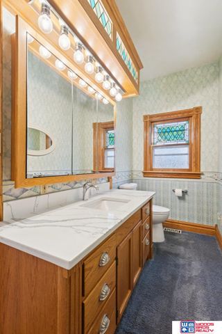 1101 N East Avenue, York, NE 68467