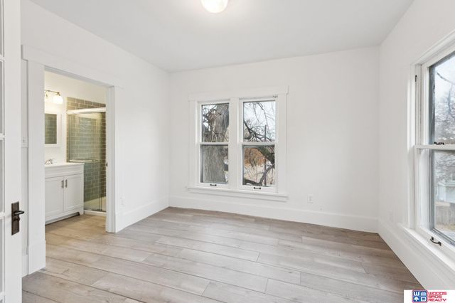 1101 N East Avenue, York, NE 68467