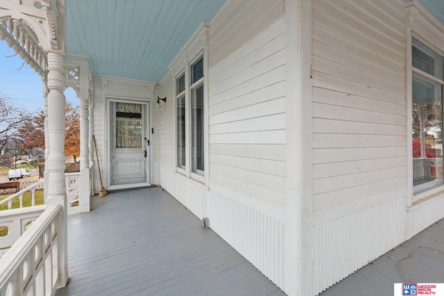 1101 N East Avenue, York, NE 68467