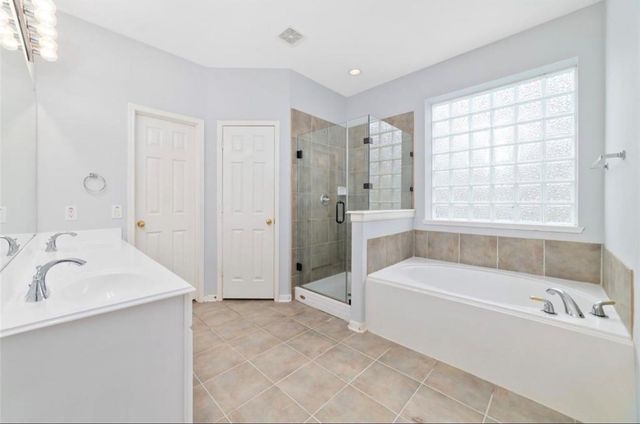 2218 Laurel Birch Drive, Houston, TX 77014