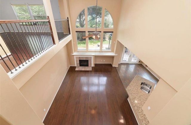 2218 Laurel Birch Drive, Houston, TX 77014