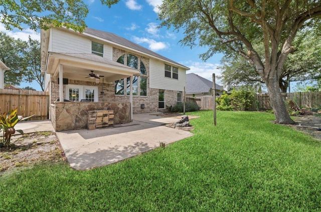 2218 Laurel Birch Drive, Houston, TX 77014