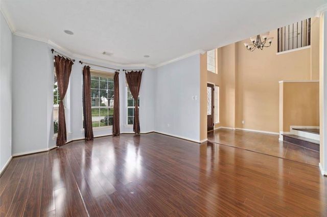 2218 Laurel Birch Drive, Houston, TX 77014