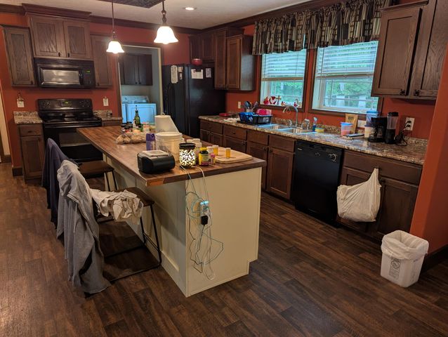 10970 McWhorter Road, London, KY 40741