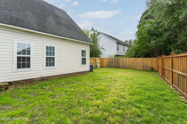 3809 New Holland Drive, Wilmington, NC 28412