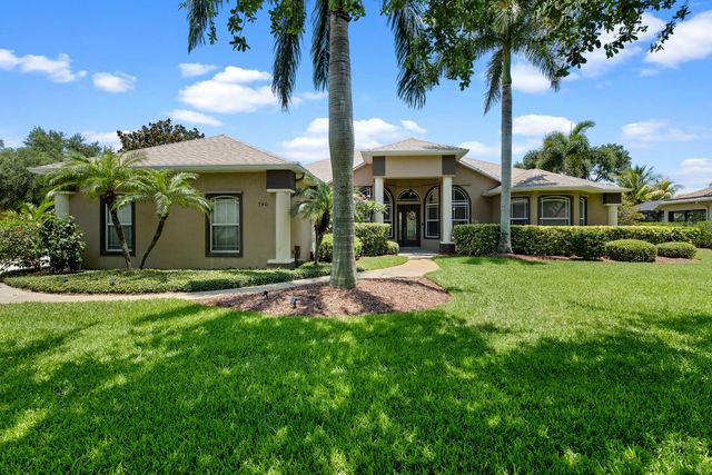 740 Carriage Lane, Merritt Island, FL 32952