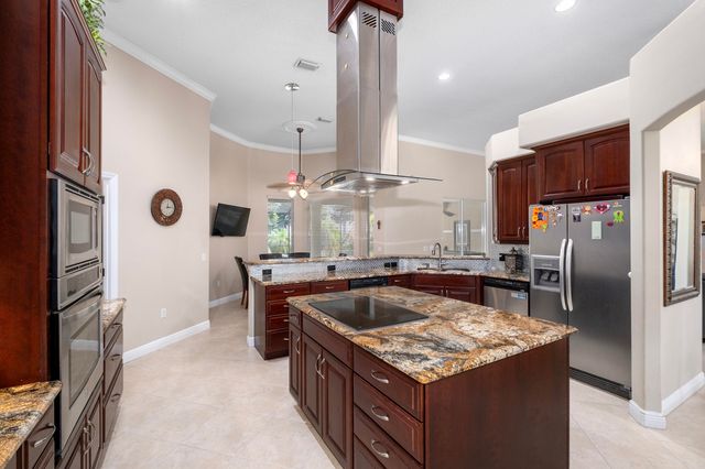 740 Carriage Lane, Merritt Island, FL 32952