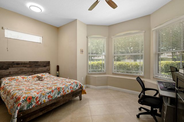 740 Carriage Lane, Merritt Island, FL 32952