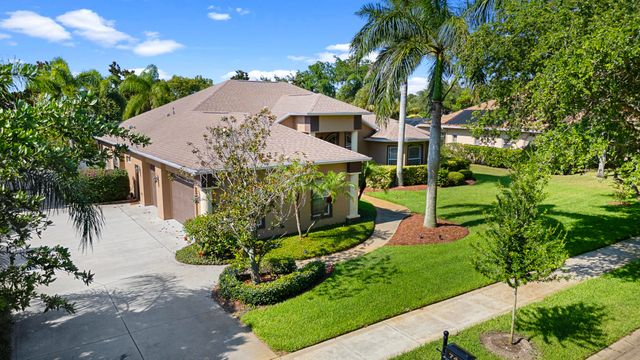 740 Carriage Lane, Merritt Island, FL 32952