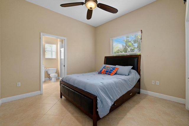 740 Carriage Lane, Merritt Island, FL 32952