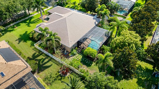 740 Carriage Lane, Merritt Island, FL 32952
